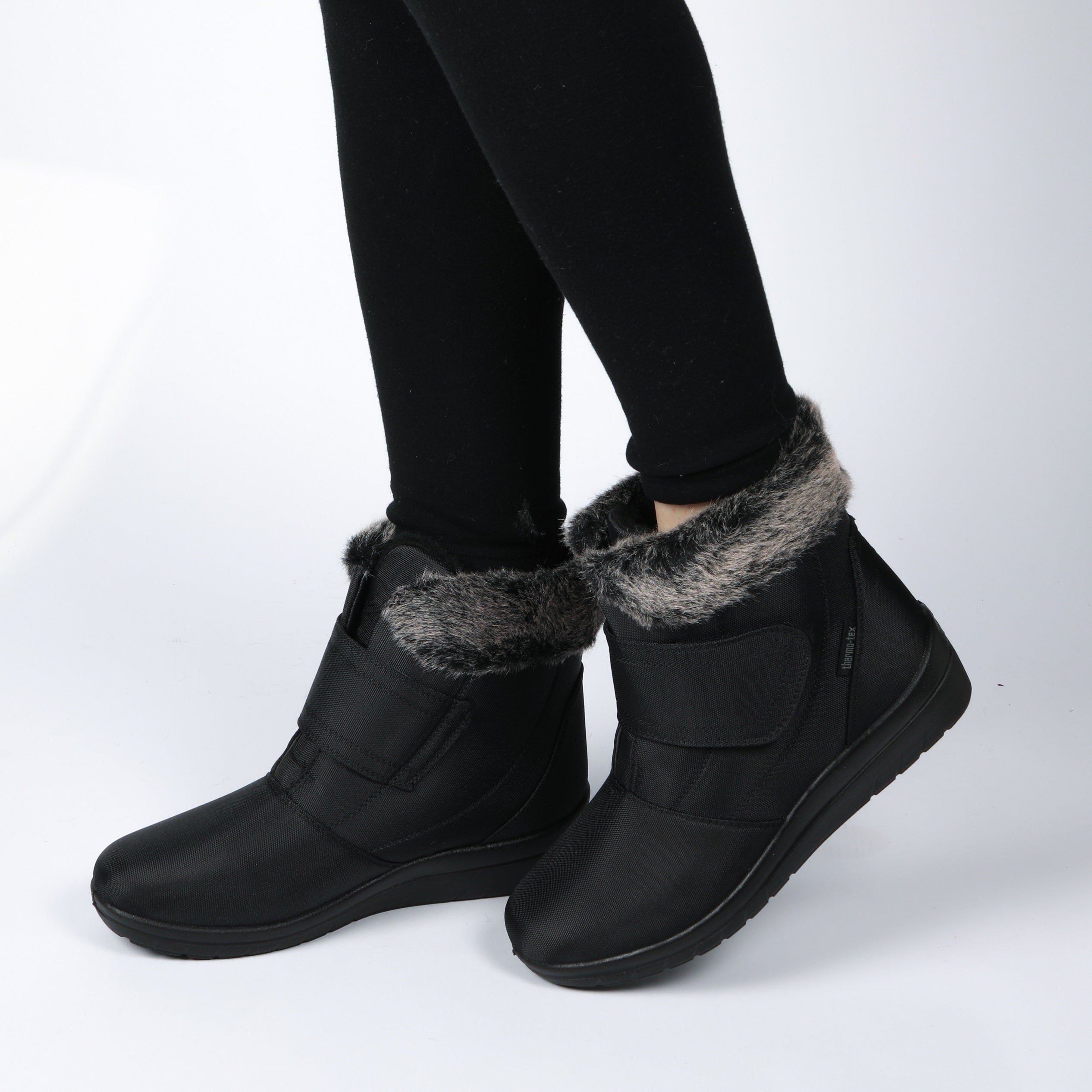 3-8'S 124421 BLACK VELCRO FUR WINTER BOOT
